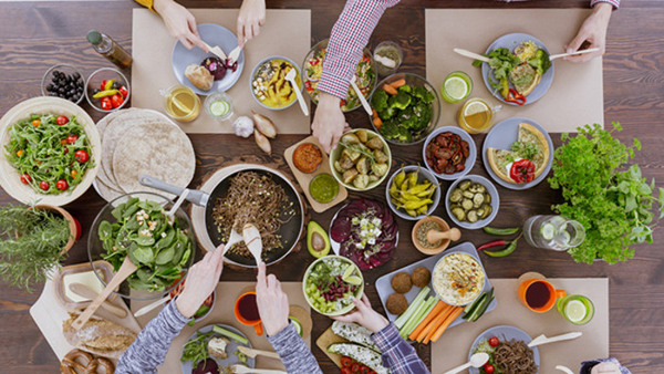 Vego - näringslära för vegetarianer, veganer ...