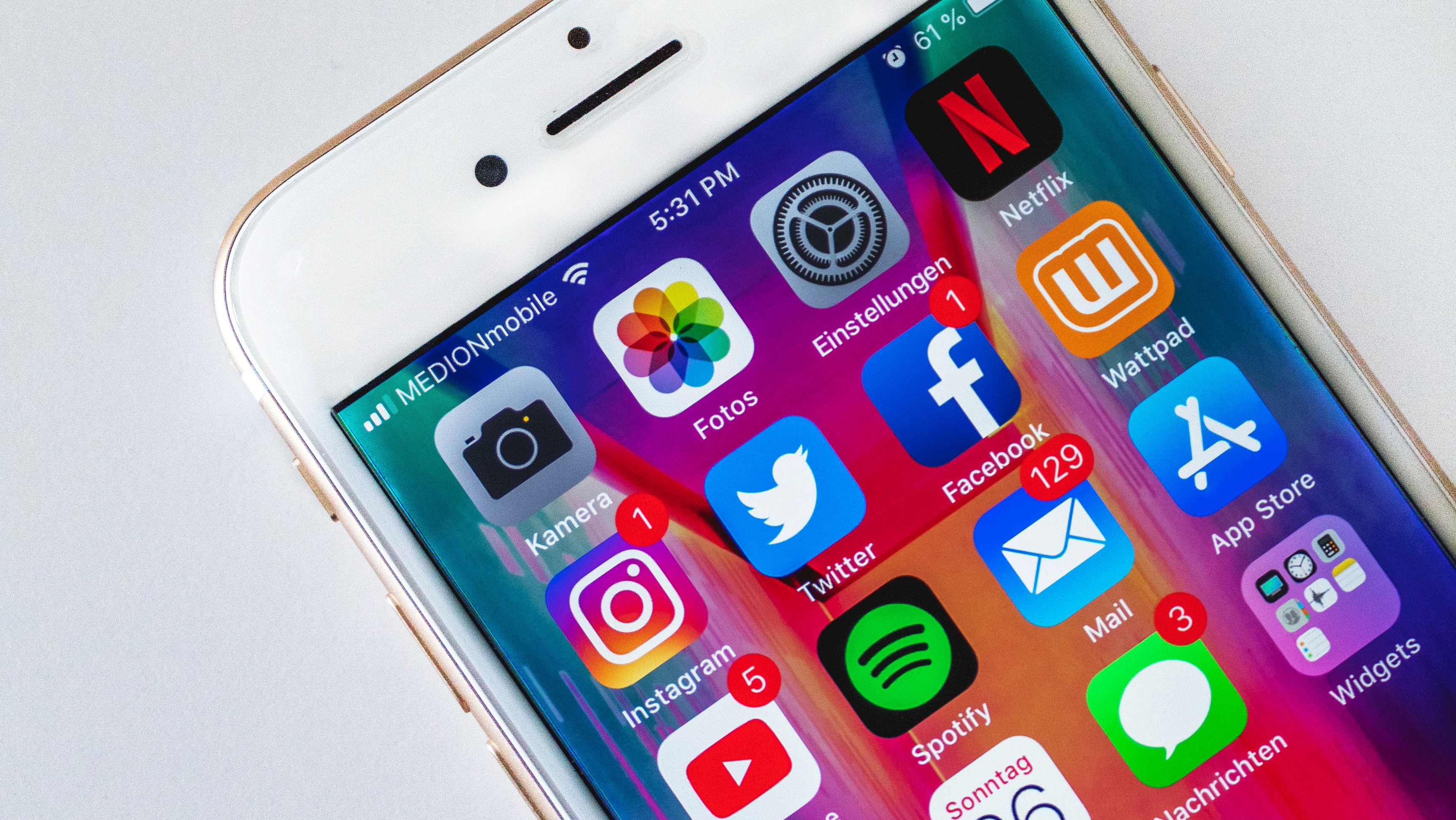 Utforska internet med smartphone eller surfplatta