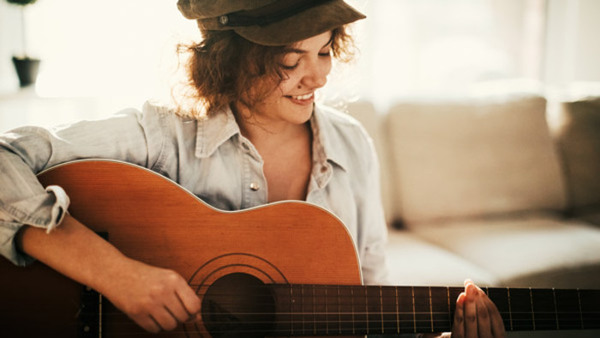 Akustisk gitarr grund