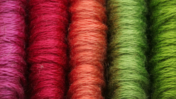 Broderade berättelser